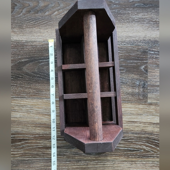 🍻🏡 Rustic Wooden Bottle Caddy – Vintage Farmhouse Beer Crate Built-In Opener - Picture 14 of 15